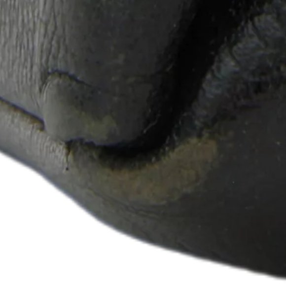 🎈2X HOST PICK 🎈Versace Couture Sunburst Medallion Black Leather Zip Bag - Picture 14 of 14